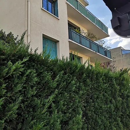 Avec Terrasse Апартаменты *
